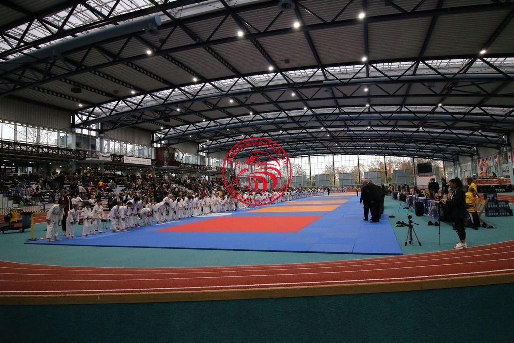 MSY-2022-10-29-7703 | Fotos vom Adler Cup - Pictures from Adler Cup

Hier findet Ihr alle Eindrücke und großen Momente der Adler Cup Wochenenden. Here you will find all impressions and great moments of the Adler Cup weekends. - Realisiert mit Pictrs.com