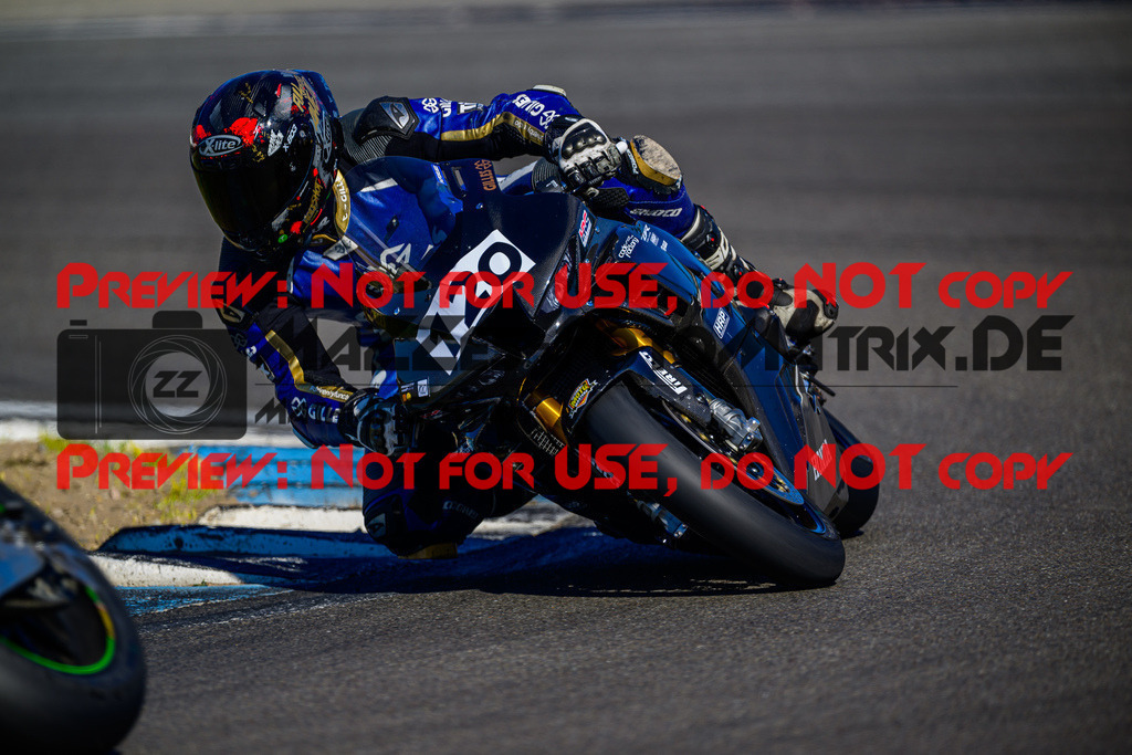 MaZZes_Fotomatrix_20250407_6007705_1612 | WEISS