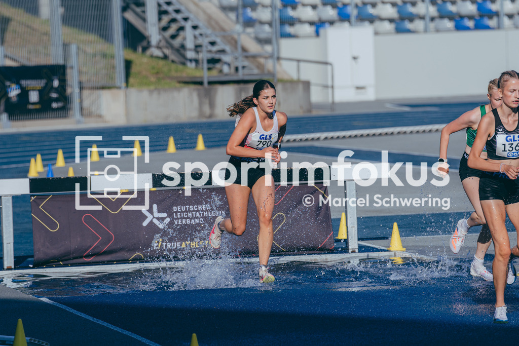 Deutsche Meisterschaften U20 / U16 2026 | Frida Wiechoczek, ASC Düsseldorf, 790, 3000 Meter Hindernis,  Deutsche Meisterschaften der U20 &amp; U16 2026, Lohrheidestadion Bochum-Wattenscheid, 10.07.2026. Foto: Marcel Schwering / sportimfokus - Realisiert mit Pictrs.com