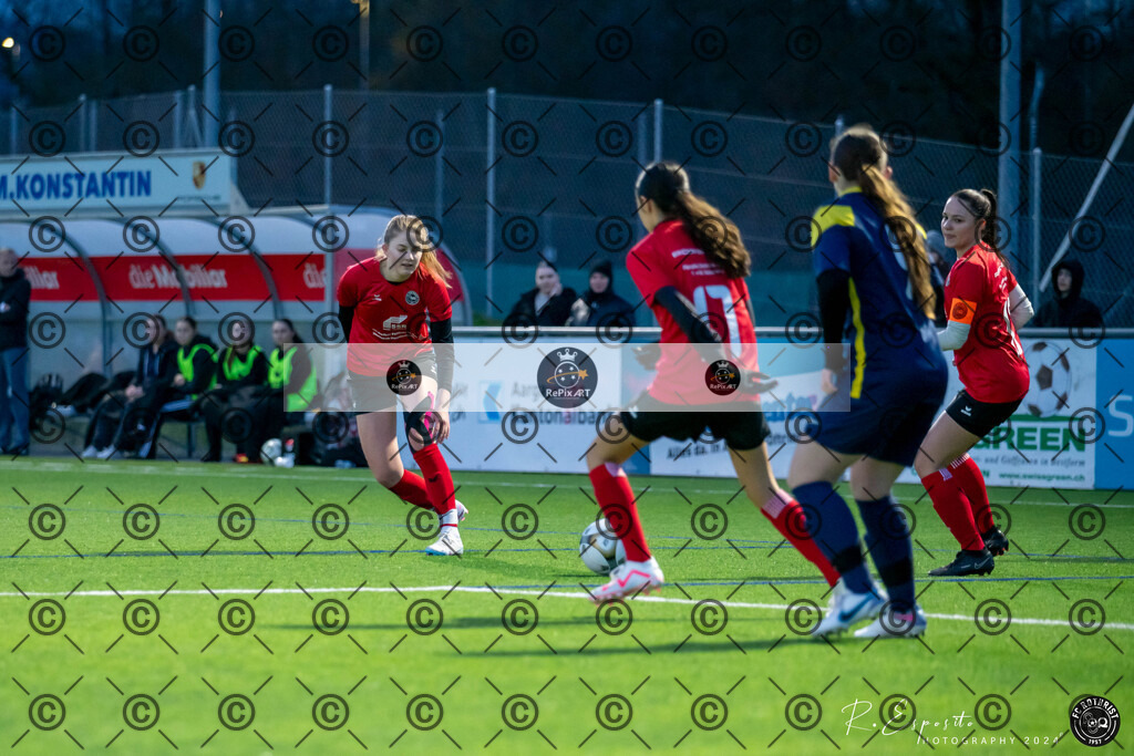 20240316_KS-Turnier Frauen 4. Liga 1730-1930_040 | Sport und Naturfotografie von Roberto Esposito zeigt echte Momente Bewegung und die Schönheit der Natur. Ausdrucksstarke Bilder schaffen Emotionen.