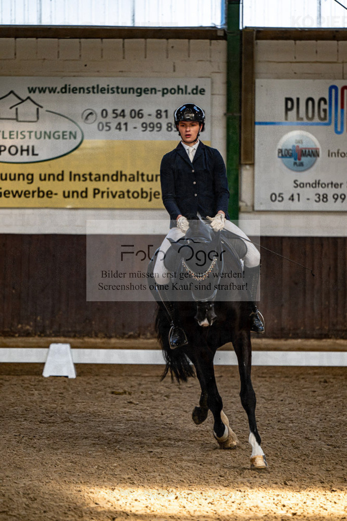 20240308-DOS_4552 | Entdecke hochwertige Reitturnierfotos von Foto Oger. Professionell, emotional und authentisch – jetzt Lieblingsmomente im Shop bestellen.Deutschlandweite Turnierfotografie. - Realisiert mit Pictrs.com