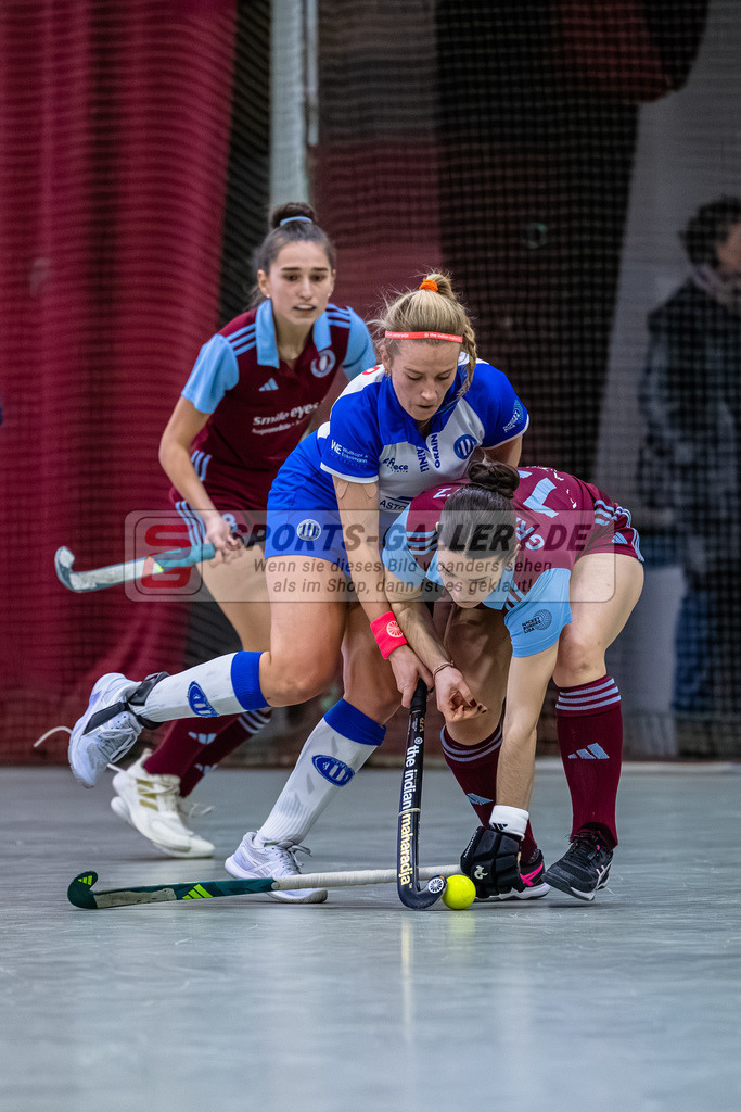 SM_20260110-DZ9_9355 | 1.Bundesliga Hallenhockey  (W) UHC - GTHGC / 7:4 (4:3)
