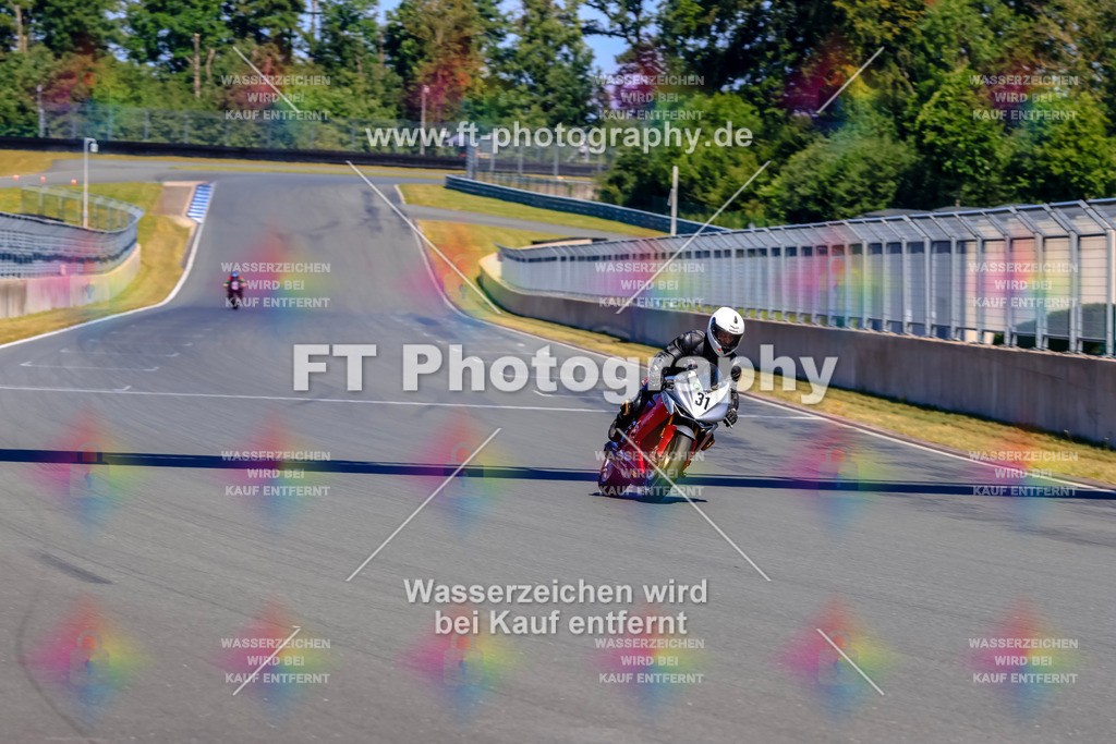 _TCM5941 | Hier findet Ihr Bilder von Touristenfahrten auf der Nürburgring Nordschleife oder von anderen Veranstaltungen die ich besucht habe. Viel Spass beim Durch Schauen 