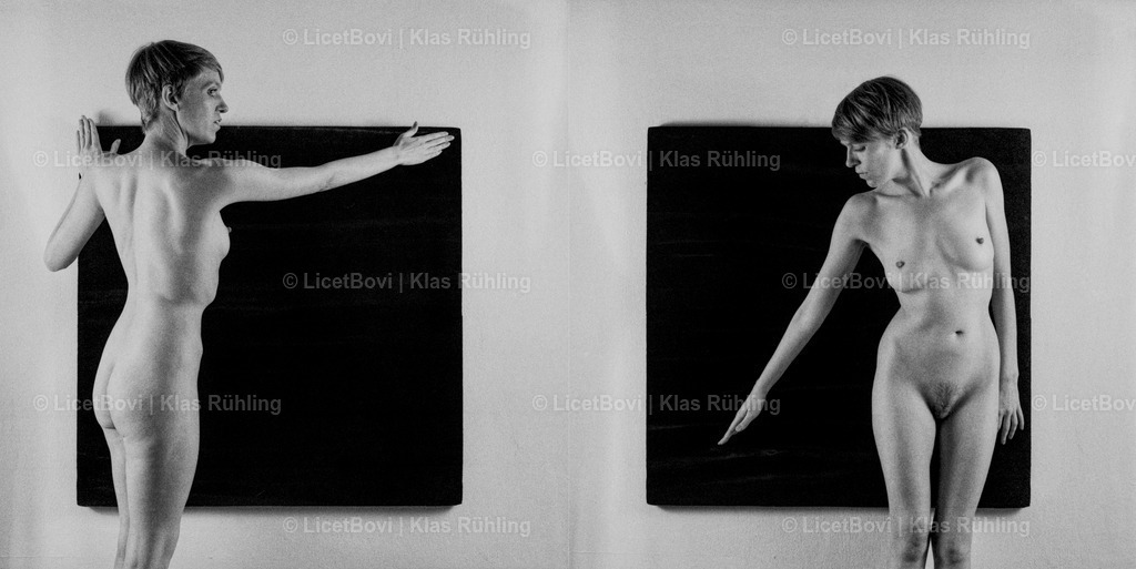Das schwarze Quadrat | Edited negative scan of HP Delta 400 developed in CaffenolFrom the series "The black square",2021with BlodysnoopyRecommended material: Alu-Dibond, Canvas - Realisiert mit Pictrs.com