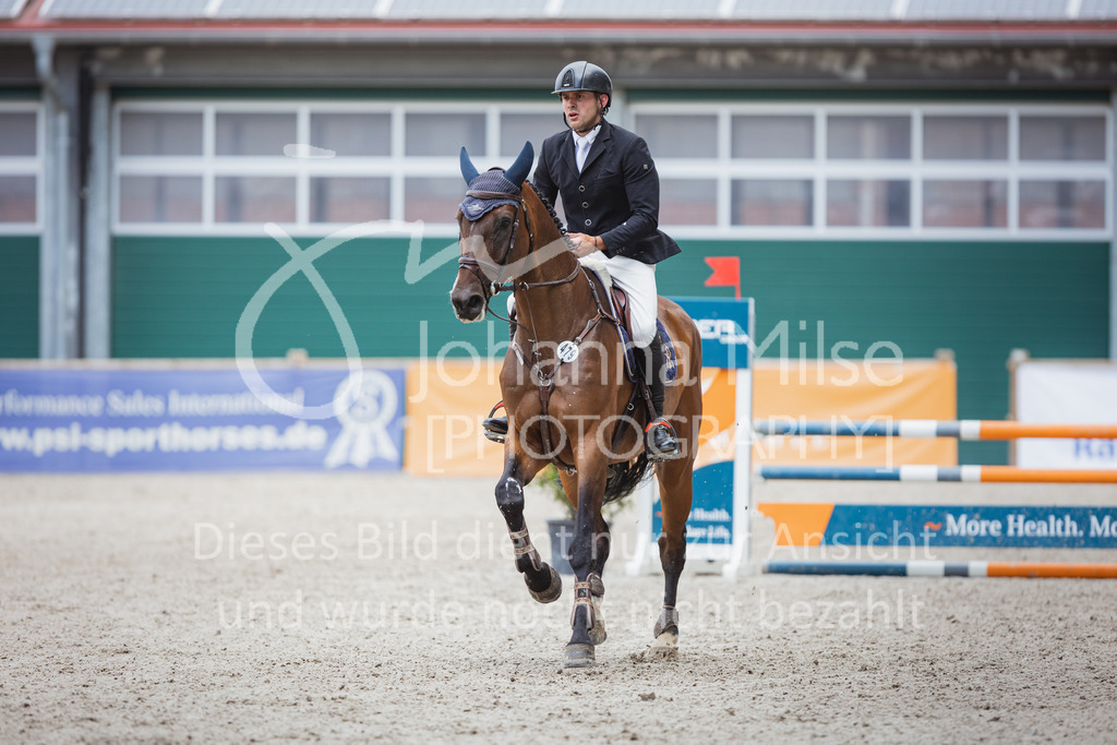 220705_Mühlen_SprPf-A3-329 | Late Entry Mühlen
05.07.2022
03 Springpferde-A**, 4-6jährige Pferde