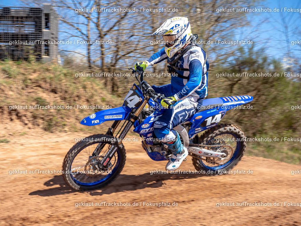 Schweyen040525-175 | Trackshots.de / Fokuspfalz.de - Realisiert mit Pictrs.com