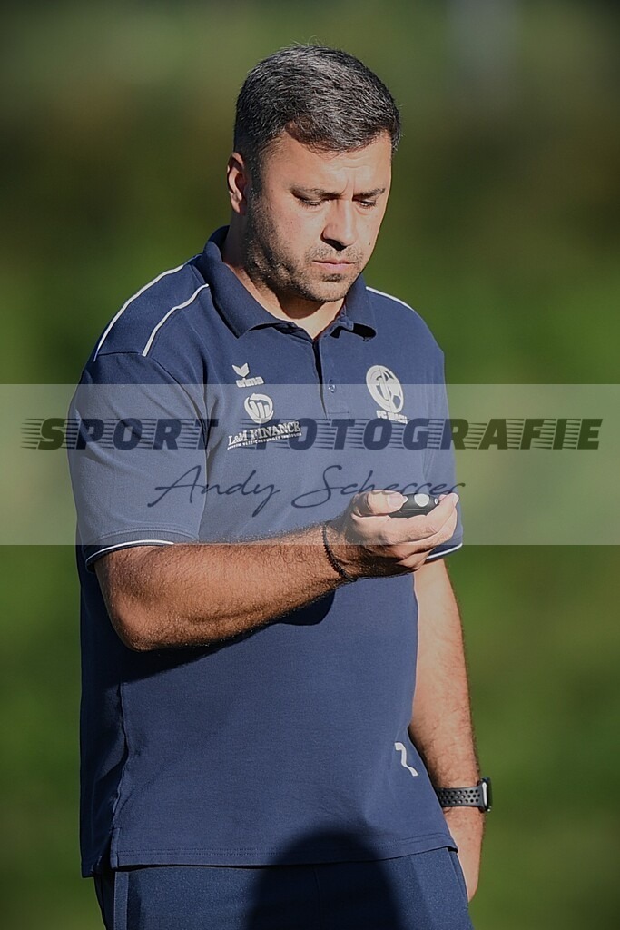 aD5S_8570 | Kaufen Sie Sportbilder im Onlineshop von Andy Scherrer Sportfotografie. Faszinierende Bilder von Sportevents aus der ganzen Schweiz. Fussball, Frauenfussball, Unihockey, Handball, Schwingen und weiteren Sportarten. - Realisiert mit Pictrs.com