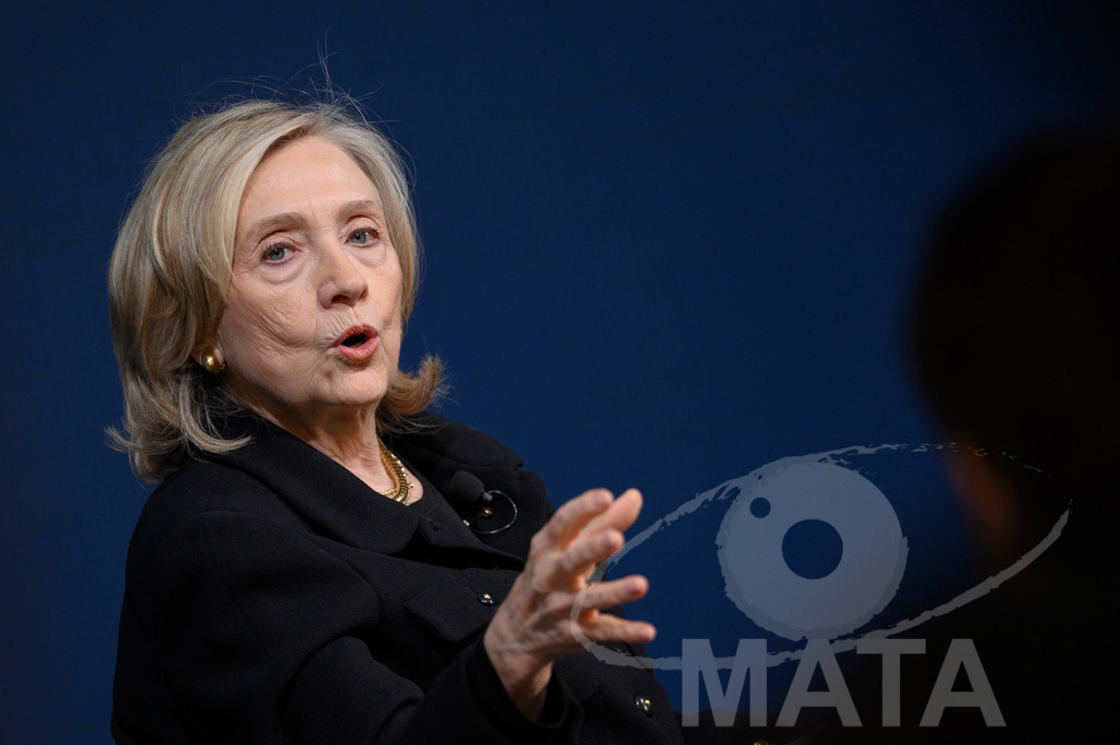 _DWI2761 | Die US-Politikerin Hillary Clinton auf der Veranstaltung Bridging Scholarship and Statecraft im Rahmen der Münchner Sicherheitskonferenz 2026. München, 13.02.2026 Bayern Deutschland  - Realisiert mit Pictrs.com