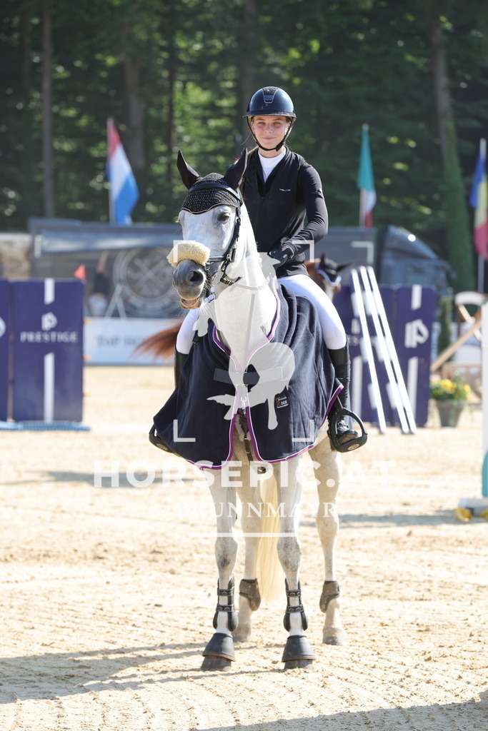 0P6A8136 | Willkommen bei Brunnmayr - Design & Fotografie – Ihrem Spezialisten für Reitturniere und Pferdeveranstaltungen in Oberösterreich, Salzburg und Bayern! Seit über 17 Jahren sind wir leidenschaftlich dabei.