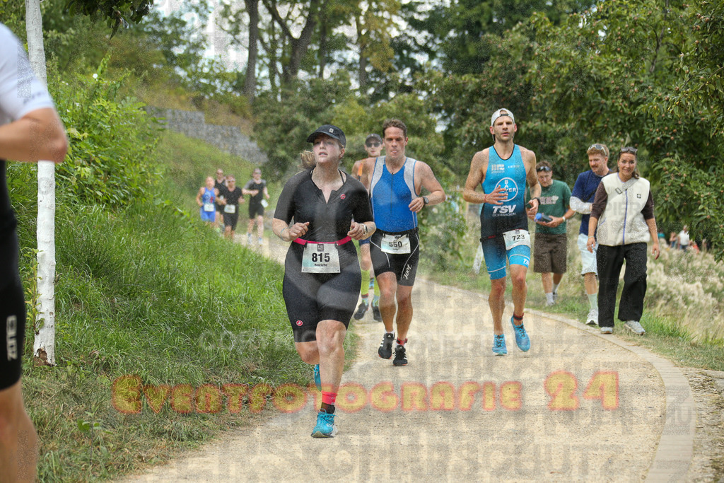250824_1419_EX1_5826 | Sportfotografie im Rhein-Sieg Kreis, Köln, Bonn, NRW, Rheinland Pfalz, Hessen, etc. Unser Tätigkeitsfeld umfasst den Laufsport vom Volkslauf über den Marathon, Duathlon, Triathon bis zum Ultralauf wie Kölnpfad Ultra oder Schindertrail.