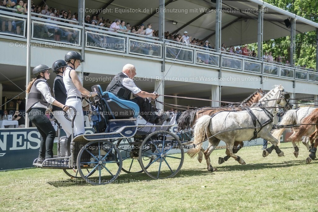 20230528_Jump-and-Drive_0266 | equistock