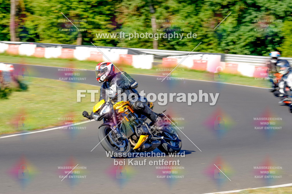 _MOT5326 | Hier findet Ihr Bilder von Touristenfahrten auf der Nürburgring Nordschleife oder von anderen Veranstaltungen die ich besucht habe. Viel Spass beim Durch Schauen 