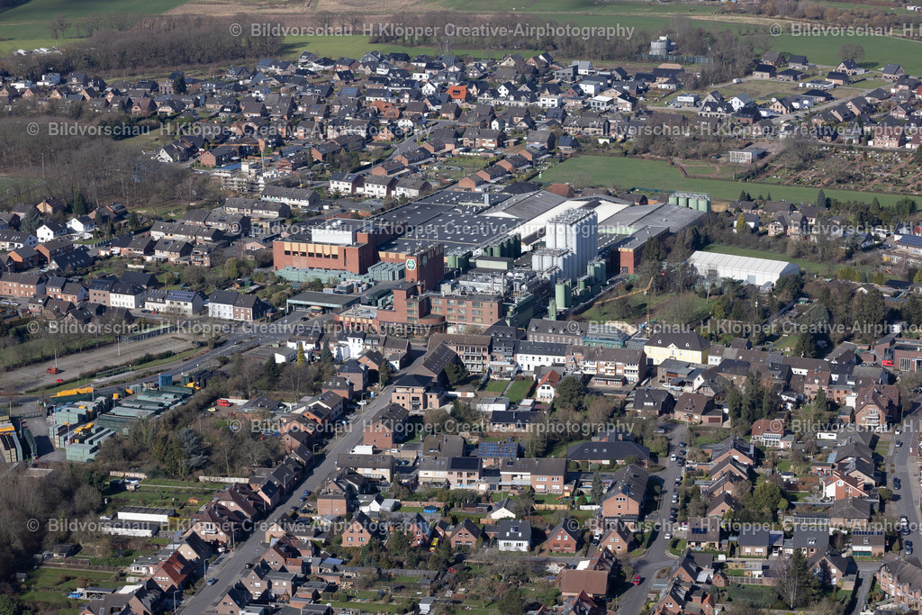 Luftbilder Issum 47661_Brauerei Diebels_Brauerei-Diebels-Straße-1537 | Aerial view Issum ,Industry ,Brewery Diebels, Altbier , German beer , ABInbev ,Anheuser-Busch InBev, - Realisiert mit Pictrs.com