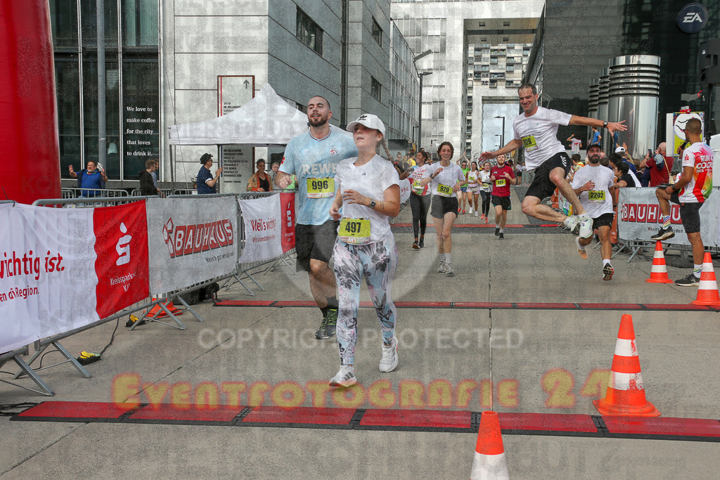 250920_1332_EX1_5324 | Sportfotografie im Rhein-Sieg Kreis, Köln, Bonn, NRW, Rheinland Pfalz, Hessen, etc. Unser Tätigkeitsfeld umfasst den Laufsport vom Volkslauf über den Marathon, Duathlon, Triathon bis zum Ultralauf wie Kölnpfad Ultra oder Schindertrail.