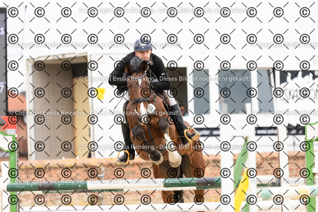 CL5A5538 | Emilia Reinking Fotografie - Realisiert mit Pictrs.com