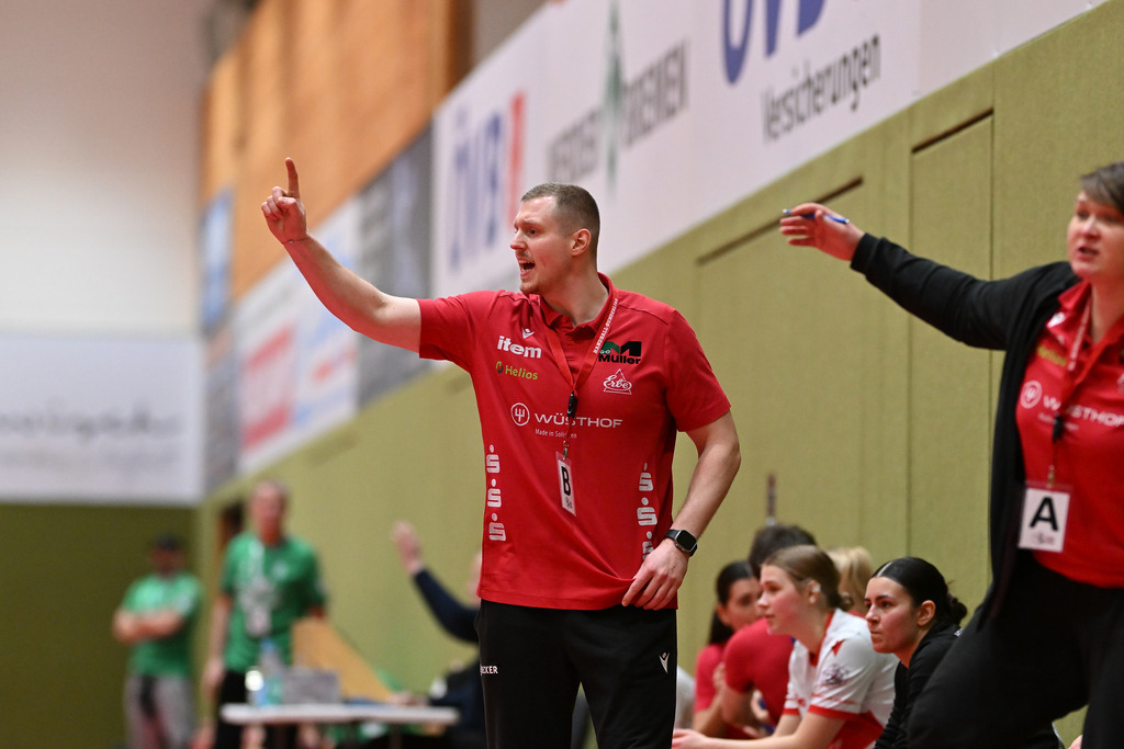 Handball I Frauen I Saison 2024-2025 I 2. Bundesliga I 11. Spieltag I SV Werder Bremen - HSV Solingen-Gräfrath 76 | Der Sportfotograf. - Realisiert mit Pictrs.com