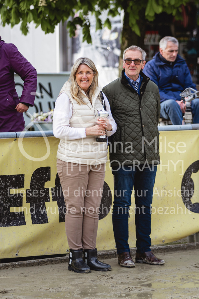 240426_Olfen-Vinnum_PonyTrophy-406 | Deine schönsten Turniermomente als professionelle Fotos! Entdecke hochwertige Pferdesport-Fotografie im Online-Shop. Jetzt Fotos finden & bestellen!