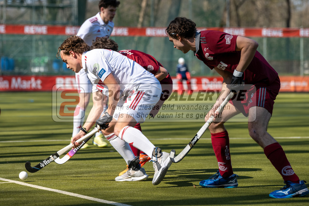 SFE_20260322_0028 | Köln, Deutschland, 22.03.26: Feldhockey 1. Bundesliga Herren zwischen Rot-Weiss Köln - Münchener HC im REWE Sportpark am 22.03.2026 in Köln, Deutschland. (Foto von Stephan Fehrmann)Köln, Germany, 22.03.26: Feldhockey 1. Bundesliga Herren between Rot-Weiss Köln - Münchener HC in REWE Sportpark at 22.03.2026 in Köln, Deutschland. (Foto from Stephan Fehrmann)