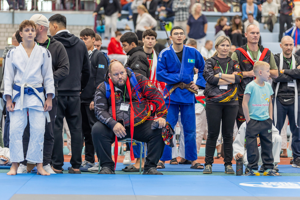 Internationaler Adler Cup 2024 | Foto vom Internationalen Adler Cup Judo Turnier im Sport- und Freizeitzentrum Kalbach im Oktober 2024 - Realisiert mit Pictrs.com