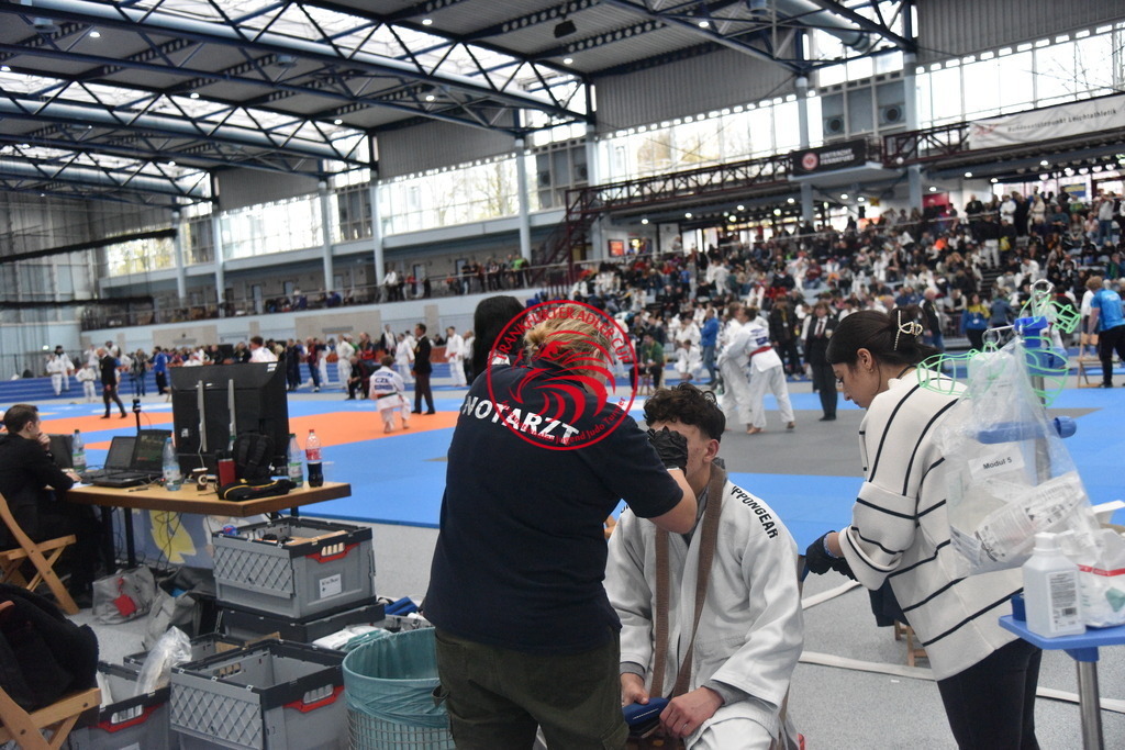 PJL_6886 | Fotos vom Adler Cup - Pictures from Adler Cup

Hier findet Ihr alle Eindrücke und großen Momente der Adler Cup Wochenenden. Here you will find all impressions and great moments of the Adler Cup weekends. - Realisiert mit Pictrs.com