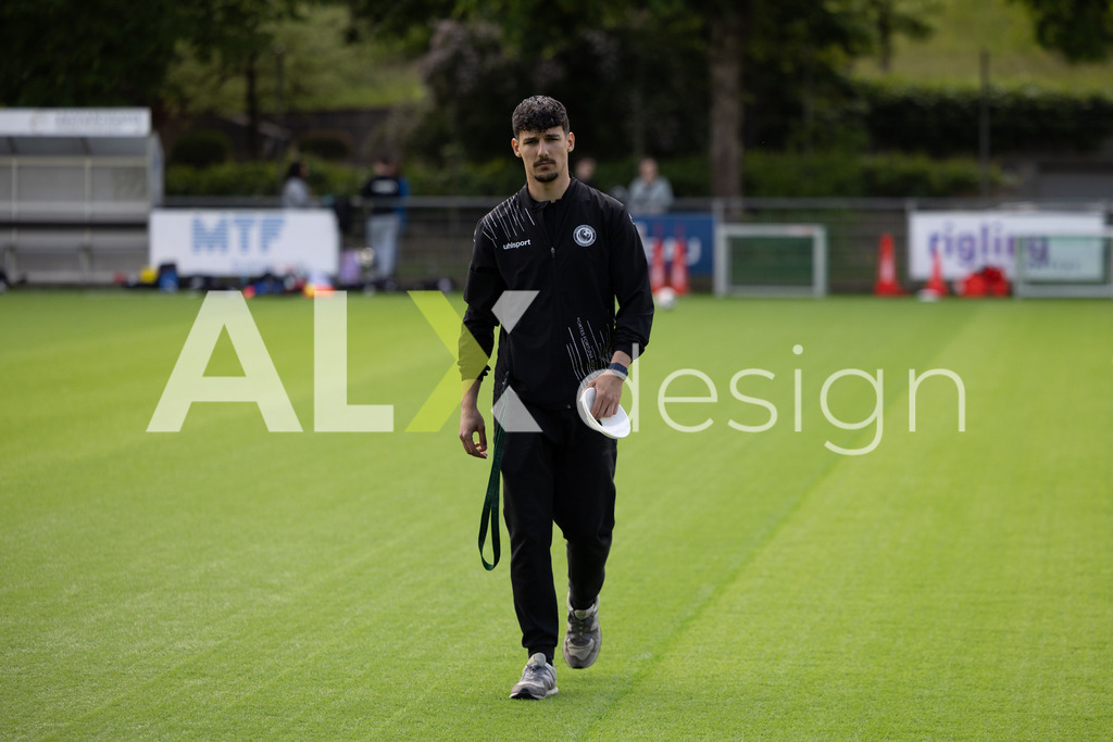 Fußball I Frauen I Saison 2025-2026 I Frauen 3. Liga | FVRZ Gruppe 2 | 18. Spieltag I Spielvereinigung Schaffhausen Damen 1 - Team Furttal Zürich I 17.05.2026 | Hochwertige Sportfotos kaufen & lizenzieren für Medien, Vereine, Agenturen & Sportler:innen. Entdecke professionelle Sportfotografie im Bildshop von Alexander Franzen. - Realisiert mit Pictrs.com