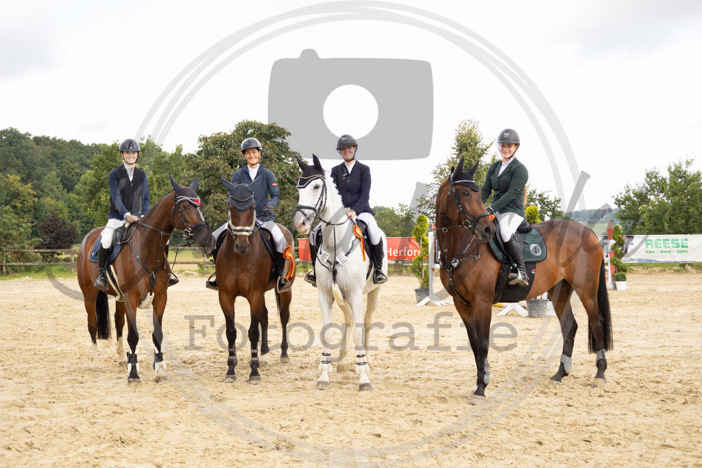 994A7899 | sabrinanicolaifotografie - Realisiert mit Pictrs.com