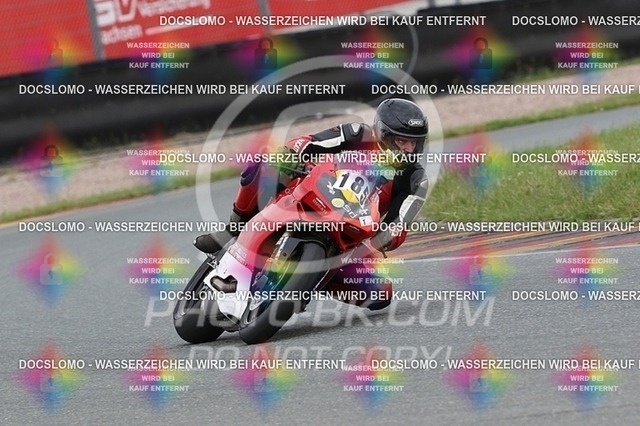 2016-06-30-PBK-3250 | Sportfotografie; SlowMotion; Video; Rennstrecke; Hafeneger; RSE; Speer; Trackday; Motorsportarena; Hockenheimring; Brno; Most; Barcelona; Valencia, Benny; Kaetzmer;