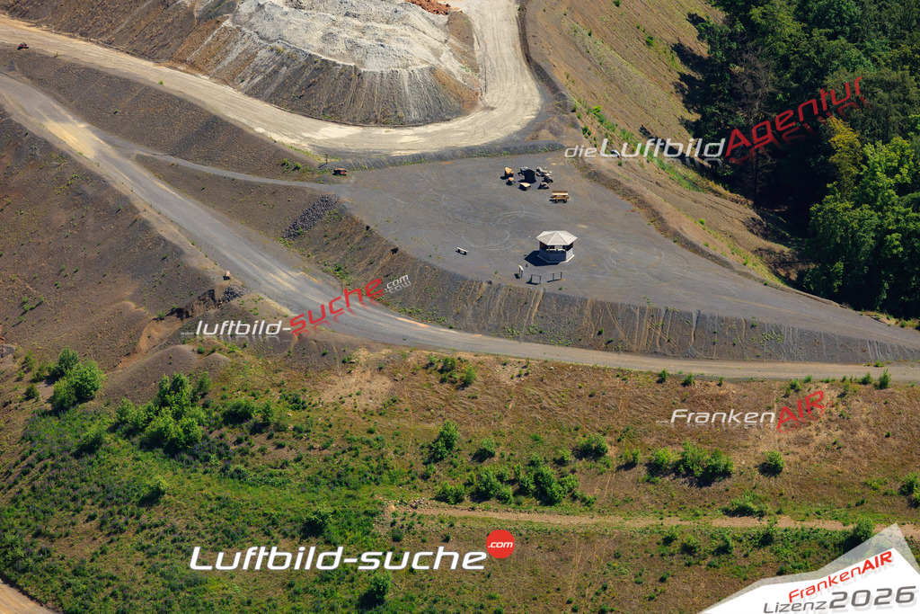 Die Luftaufnahme der Stadt Maroldsweisach wurde vom UL-Flugzeug heraus erstellt ( keine Drohne )- hohe Auflösung für beste Qualität