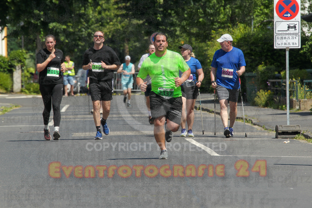 250621_1216_EV4_6722 | Sportfotografie im Rhein-Sieg Kreis, Köln, Bonn, NRW, Rheinland Pfalz, Hessen, etc. Unser Tätigkeitsfeld umfasst den Laufsport vom Volkslauf über den Marathon, Duathlon, Triathon bis zum Ultralauf wie Kölnpfad Ultra oder Schindertrail.