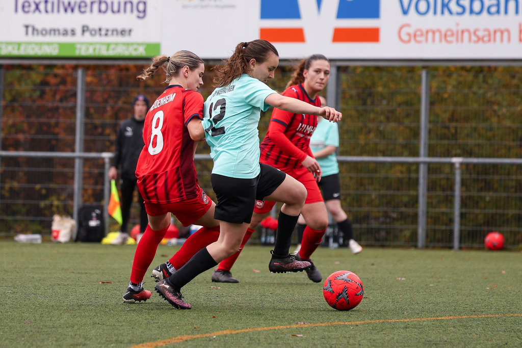 FCHWAS_251102_4901 | 1.FC Heidenheim 1846 II vs. SGM DJK-SV Wasseralfingen/Neuler, Fußball, Frauen, Bezirksliga, 2025/2026, 8. Spieltag, 02.11.2025 in Mergelstetten (Foto: Michael Bulling) - Realisiert mit Pictrs.com