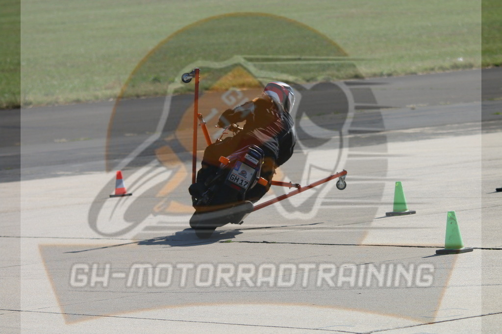 IMG_3742 | gh-motorradtraining-foto.de - Realisiert mit Pictrs.com