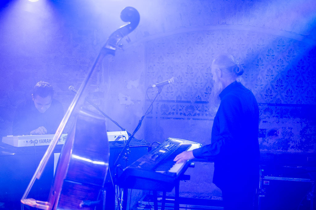 Disco Lounge im Forte Belvedere Leisnig | Disco Lounge mit Helena Forster meets Klazz Brothers im Forte Belvedere Leisnig zum Festival Hallo Leisnig 2022. - Realisiert mit Pictrs.com