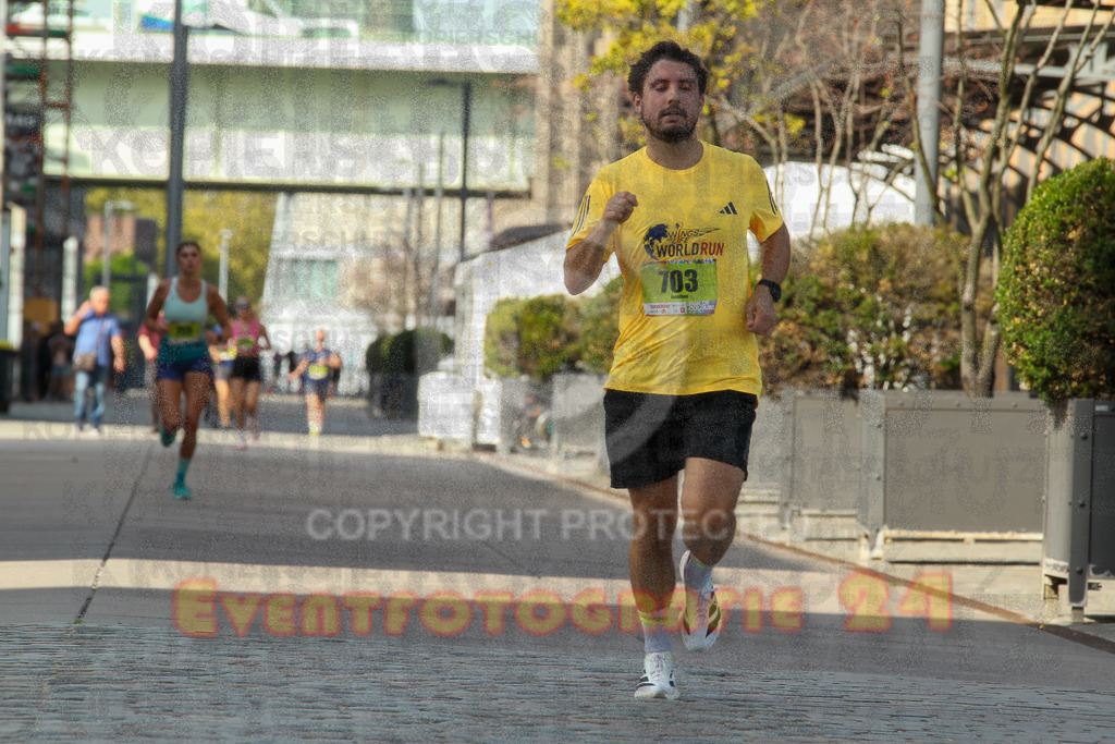 250920_1450_EV4_7245 | Sportfotografie im Rhein-Sieg Kreis, Köln, Bonn, NRW, Rheinland Pfalz, Hessen, etc. Unser Tätigkeitsfeld umfasst den Laufsport vom Volkslauf über den Marathon, Duathlon, Triathon bis zum Ultralauf wie Kölnpfad Ultra oder Schindertrail.
