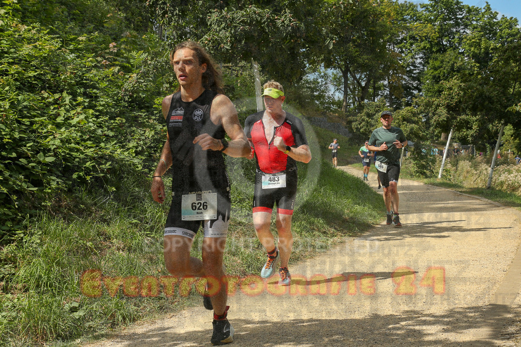 250824_1413_EX1_5406 | Sportfotografie im Rhein-Sieg Kreis, Köln, Bonn, NRW, Rheinland Pfalz, Hessen, etc. Unser Tätigkeitsfeld umfasst den Laufsport vom Volkslauf über den Marathon, Duathlon, Triathon bis zum Ultralauf wie Kölnpfad Ultra oder Schindertrail.