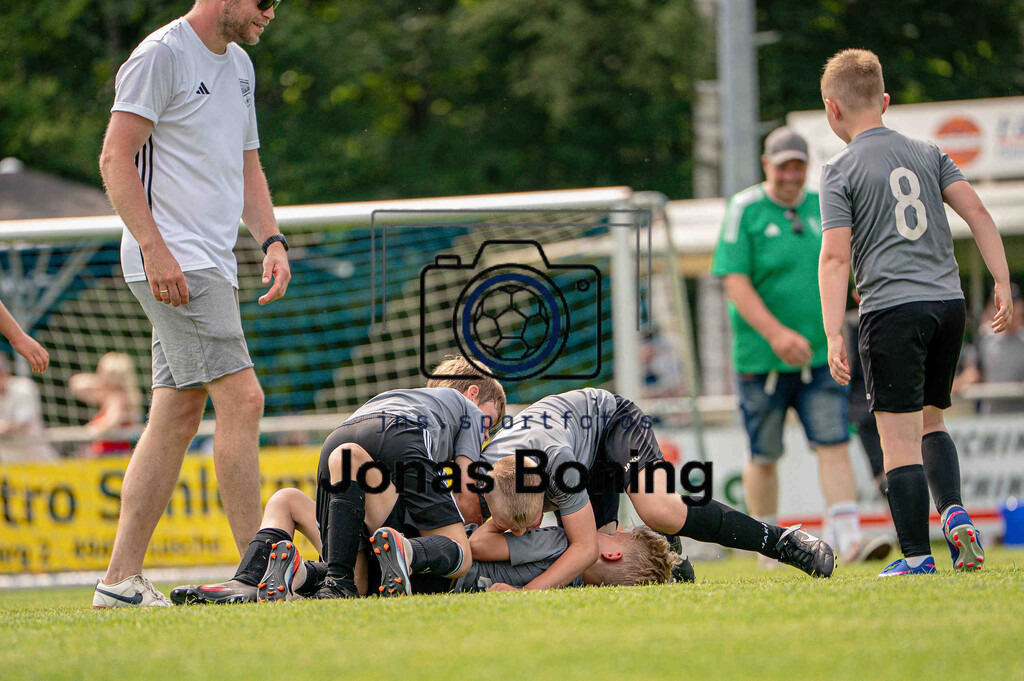Fußball I E-Junioren I Saison 2025-2026 I OM-Cup Lüsche I Samstag  I 22779 | jns.sportfotos - Realisiert mit Pictrs.com