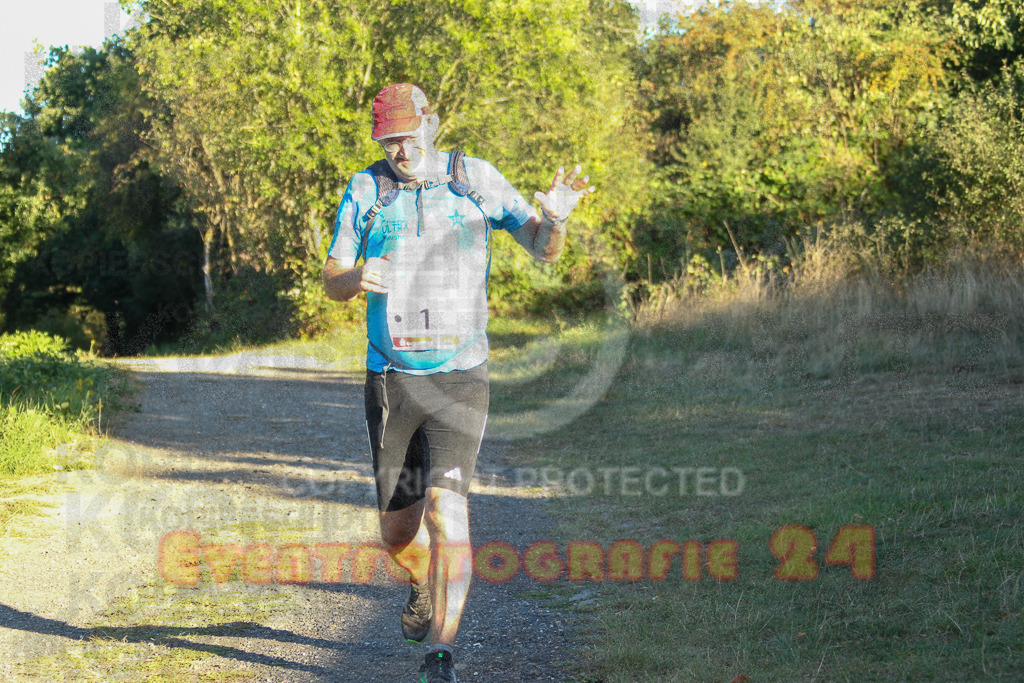 250830_1854_EV4_4911 | Sportfotografie im Rhein-Sieg Kreis, Köln, Bonn, NRW, Rheinland Pfalz, Hessen, etc. Unser Tätigkeitsfeld umfasst den Laufsport vom Volkslauf über den Marathon, Duathlon, Triathon bis zum Ultralauf wie Kölnpfad Ultra oder Schindertrail.