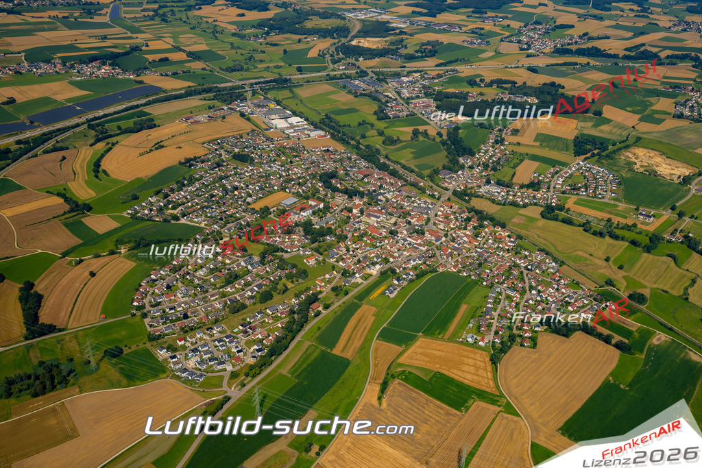 Das Luftbild zeigt :  Dasing - Die Luftaufnahme wurde 2024 vom UL-Flugzeug aus erstellt ( keine Drohne ) - Hochauflösende Luftaufnahme - Für grossformatige Ausdrucke geeignet. Die Geschenkidee !Mit Lizenz und Bildrechte bestellbar