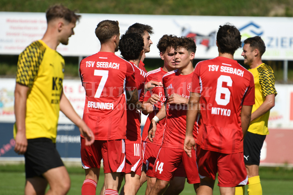 TSV Seebach : FC AmbergSpVgg GW Deggendorf : TSV Karpfham | Ha-Ri; Sportfotografie Ha-Ri; Sporfotografie Harry Rindler; Sport Deggendorf; Sportbilder Deggendorf; Sportfotos Deggendorf; Sportfotos Niederbayern; Sportbilder Niederbayern; Amateursport Niederbayern; Bayern;  - Realisiert mit Pictrs.com