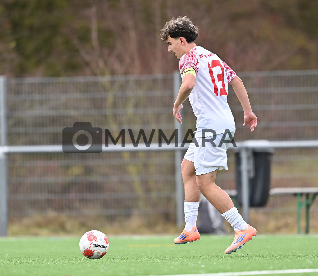 Fussball I Herren I Saison 2025-2026 I Bundesliga I 6. Spieltag I Eintracht Frankfurt - FC Bayern München  | MWMARA - Realisiert mit Pictrs.com