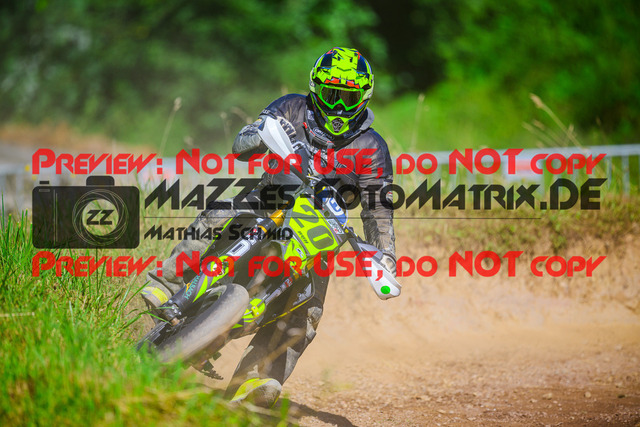 MaZZes_FotoMatrix_240816_6007705_5923 | UE40