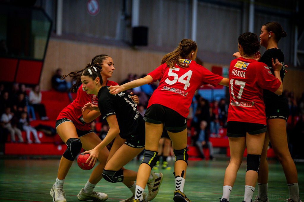 2024-09-28-ssv-st.pölten-U18-172 | "Fussifoto.com – Ihr Ansprechpartner für hochwertige Fotografie! Entdecken Sie kreative Bilder und professionelle Dienstleistungen. Kontaktieren Sie uns für Ihre Projekte!"