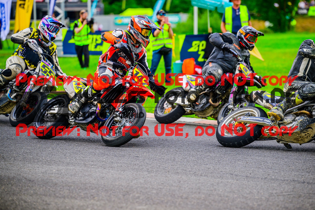 MaZZes_FotoMatrix_240609_6021986_8122 | SWISS S1