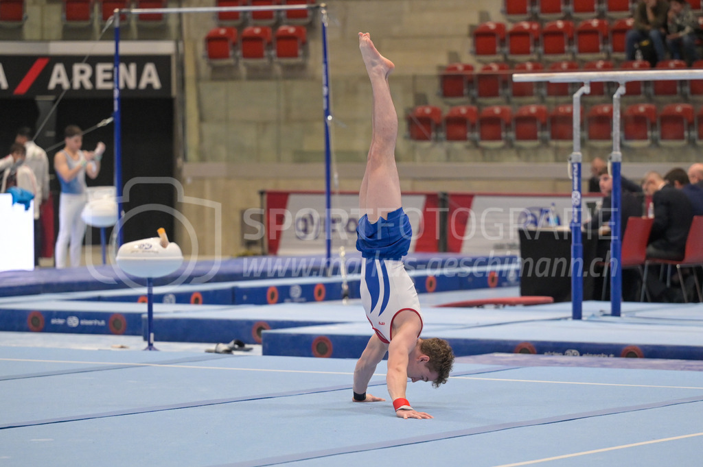 Schweizer Meisterschaften Kunstturnen Mannschaften Männer (B) - 22. November 2025 | Schweizer Meisterschaften Kunstturnen Mannschaften Männer (B)AXA Arena, WinterthurBild: Sportfotografie Markus Aeschimann | www.markus-aeschimann.ch - Realisiert mit Pictrs.com