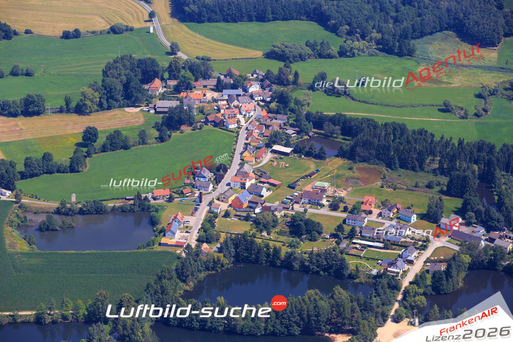 Die Luftaufnahme Troschelhammer - Pressath wurde vom UL-Flugzeug (keine Drohne) aus fotografiert.Hohe Druck- Auflösung-die Geschenkidee!
