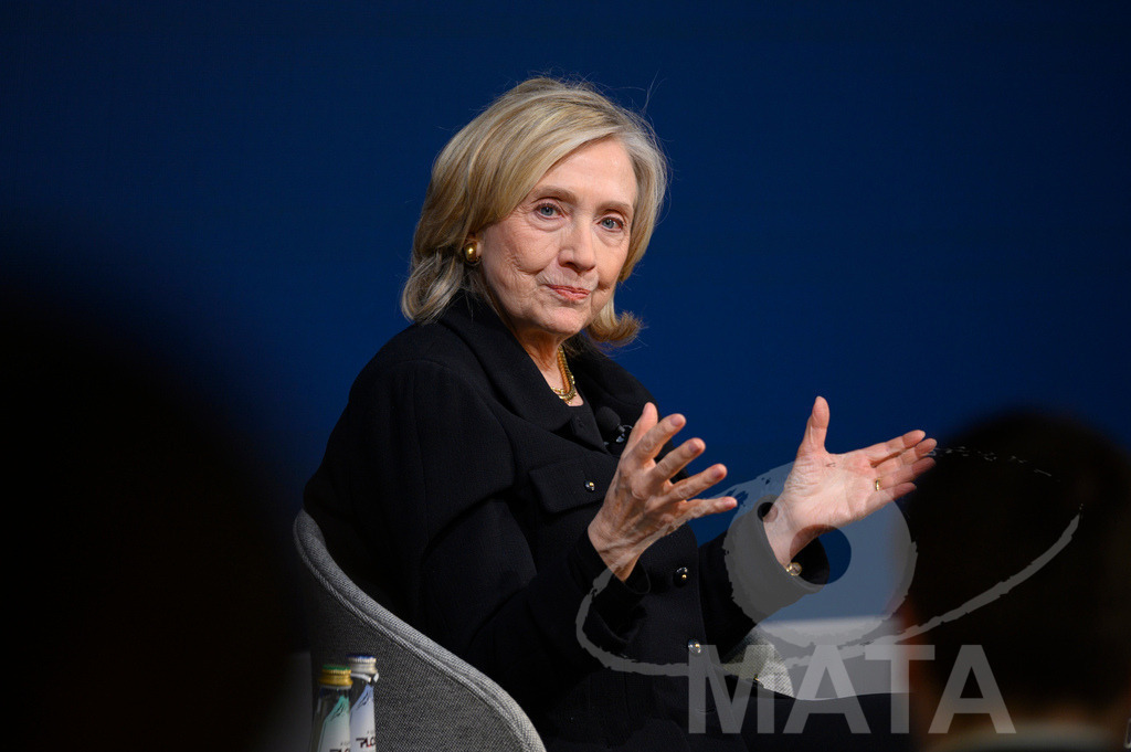 _DWI3174 | Die US-Politikerin Hillary Clinton auf der Veranstaltung Bridging Scholarship and Statecraft im Rahmen der Münchner Sicherheitskonferenz 2026. München, 13.02.2026 Bayern Deutschland  - Realisiert mit Pictrs.com