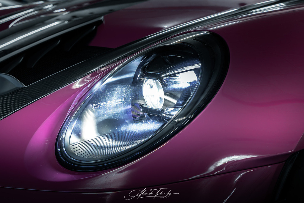 911 GT3 RS Sternrubin Neo | Entdecken Sie die faszinierende Welt von Alexander Tschuncky Arts: Kreative Fotografie, atemberaubende Automobilkunst und hochwertiger Bilderdruck. Lassen Sie sich inspirieren! - Realisiert mit Pictrs.com