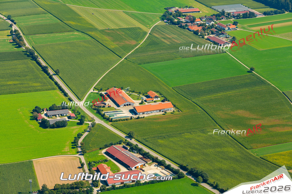 Das Luftbild zeigt :  Anzing - Die Luftaufnahme wurde 2024 vom UL-Flugzeug aus erstellt ( keine Drohne ) - Hochauflösende Luftaufnahme - Für grossformatige Ausdrucke geeignet. Die Geschenkidee !Mit Lizenz und Bildrechte bestellbar