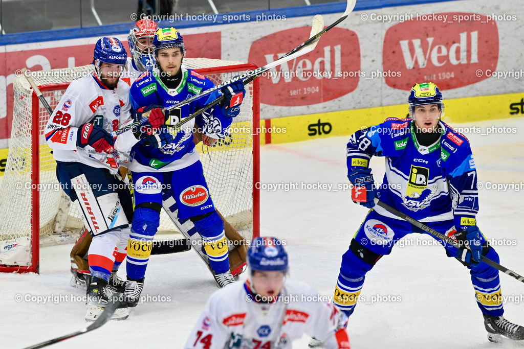 EC IDM Wärmepumpen VSV vs. HC Tiwag Innsbruck-Die Haie | #78 MAXA Felix EC VSV, #14 TSCHURNIG Johannes EC VSV, #28 Wille Sandro HC Innsbruck, #29 Buitenhuis Evan HC Innsbruck, EC IDM Wärmepumpen VSV vs. HC Tiwag Innsbruck-Die Haie, EC IDM Wärmepumpen VSV vs. HC Tiwag Innsbruck Die Haie am 13.12.2024 in Villach (Stadthalle Villach), Austria, (Photo by Bernd Stefan)