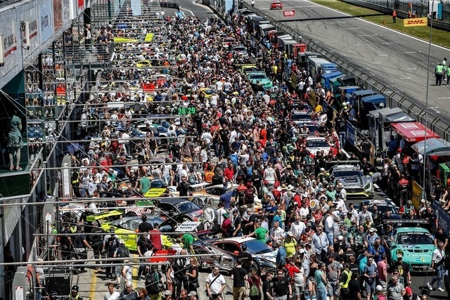 24hNbg17_82470TP_BU | 24 Stunden Nürburgring 2017, Nürburgring-Nordschleife - Foto: Gruppe C Photography - Realisiert mit Pictrs.com