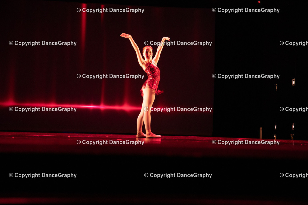 GPHY5699 | DanceGraphy - Realisiert mit Pictrs.com